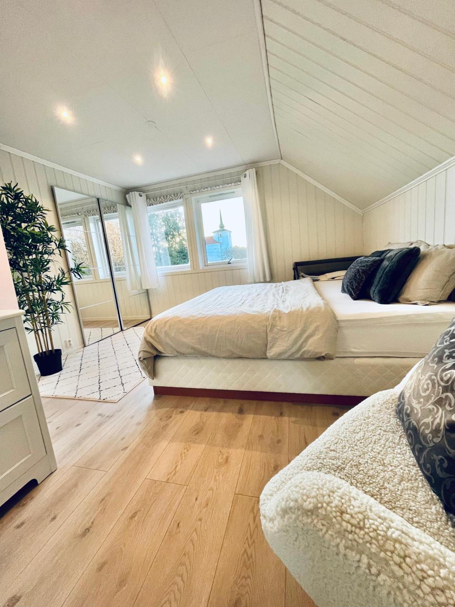 A Beautiful 3-Bedroom Apartment With Stunning Views And Free Parking Bergen Eksteriør bilde